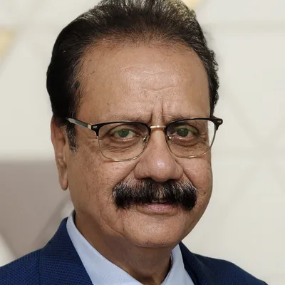 Dr. Raju Keswani